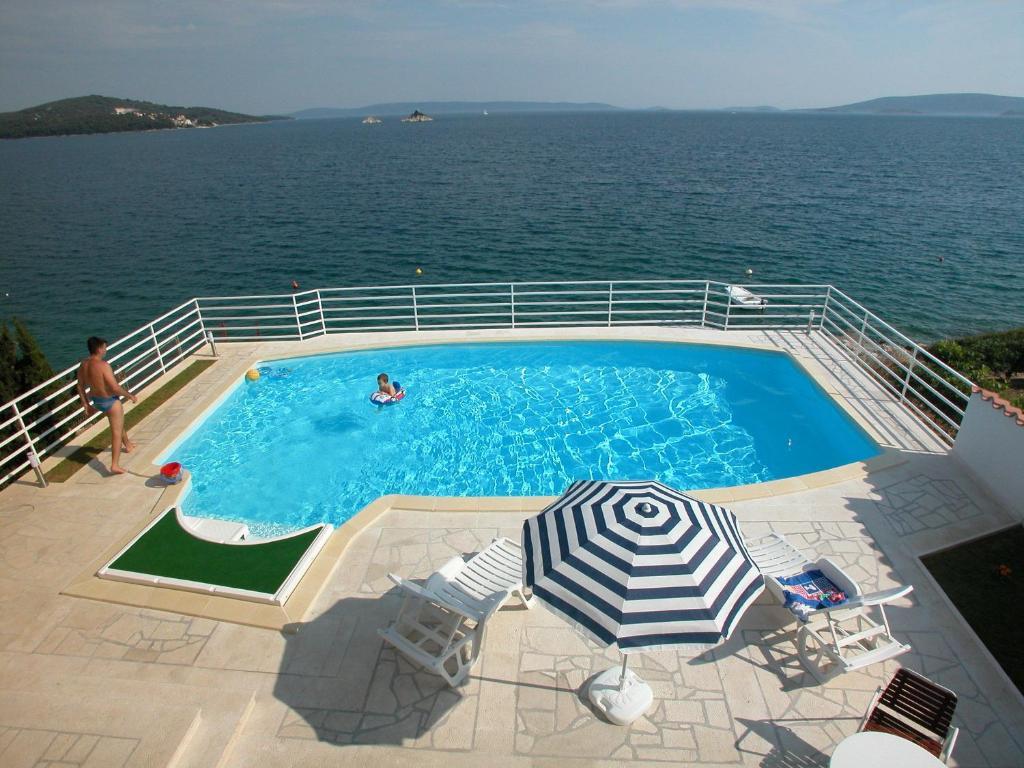 Apartments Villa Marija Seget Vranjica Eksteriør billede