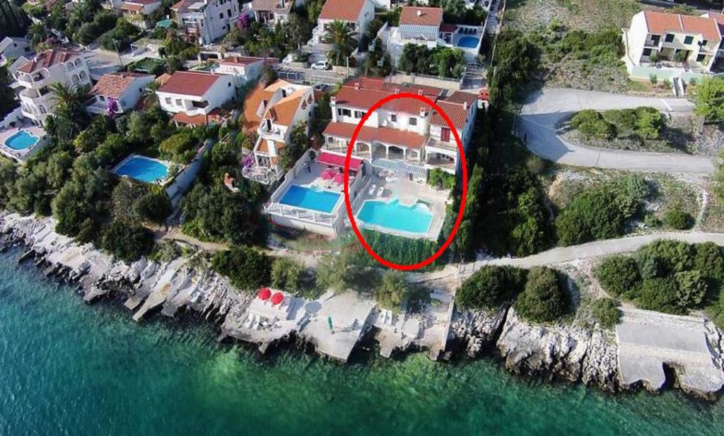 Apartments Villa Marija Seget Vranjica Eksteriør billede