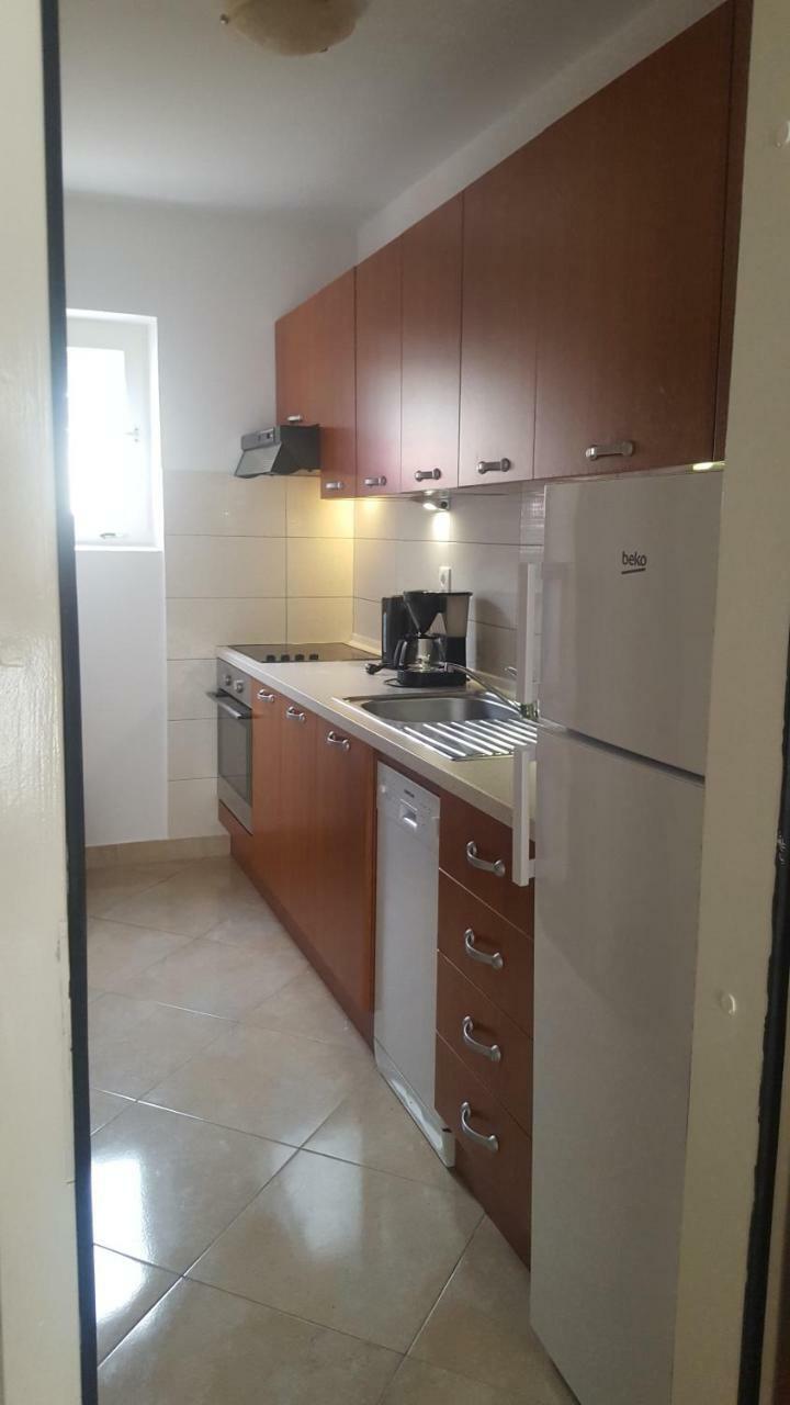 Apartments Villa Marija Seget Vranjica Eksteriør billede